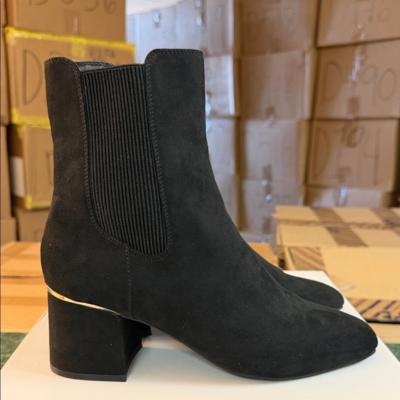 Alfani Shoes - Alfani Black Suede Chelsea Block Heel Booties